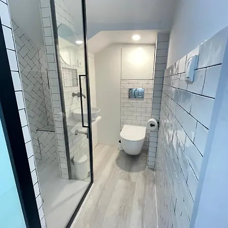 Pequena Independiente Al Lado Burgas Appartement